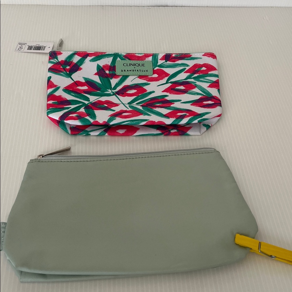 Clinique Makeup/Cosmetics Bags